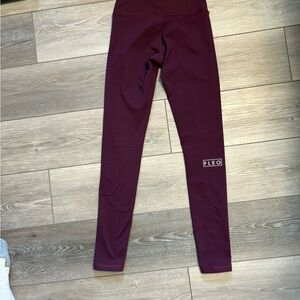 Fleo Deep Burgundy Leggings